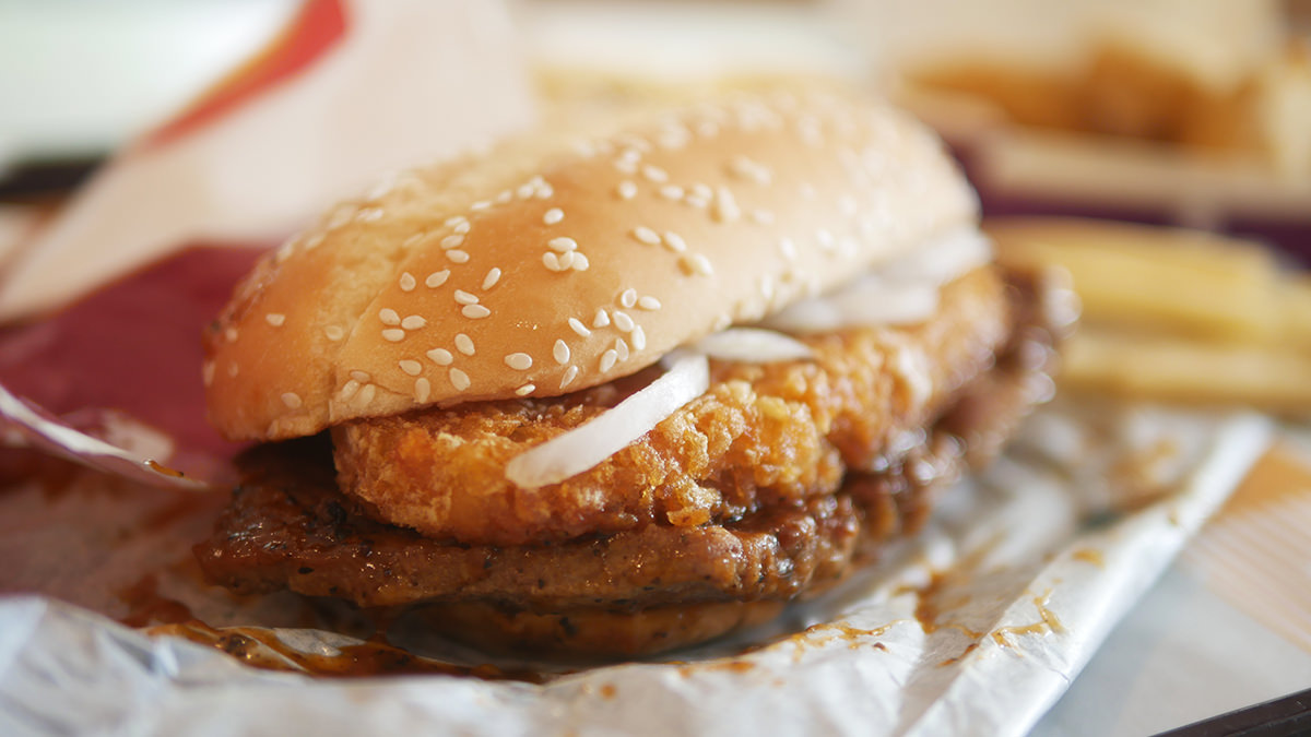 圖 麥當勞-金迎招財薯來堡(牛) & 肯瓊醬雞塊