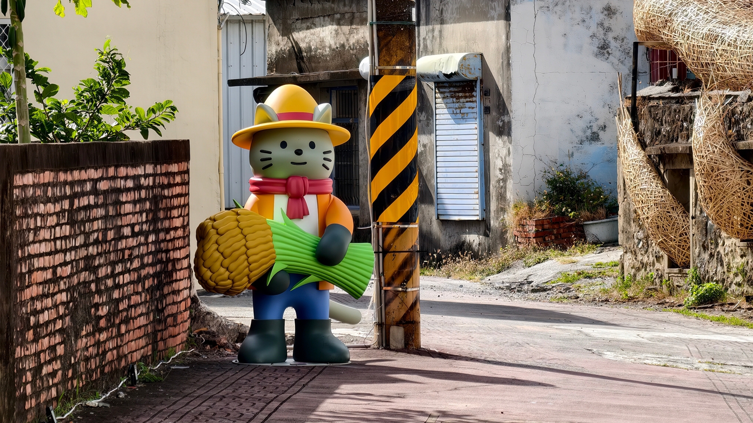 [屏東 車城] 2025落山風藝術季 看！海口 村落/沙灘/港灣展區一次看 & 看海美術館 劉棟的當令風景個展