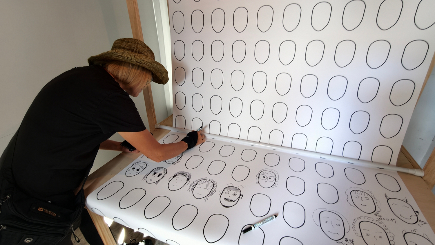 [屏東 車城] 2025落山風藝術季 看！海口 村落/沙灘/港灣展區一次看 & 看海美術館 劉棟的當令風景個展