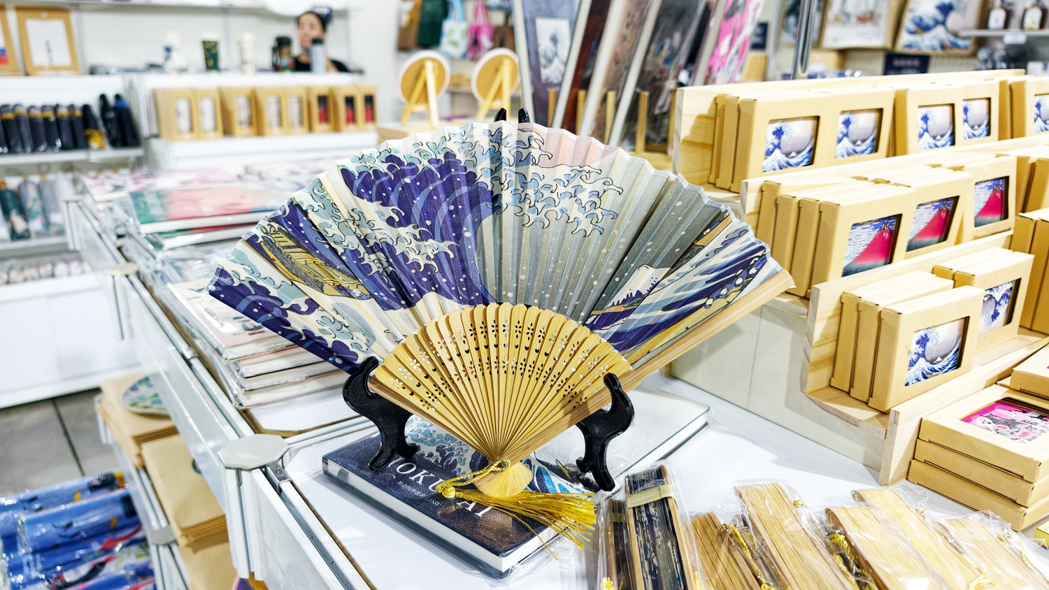 [高雄 鹽埕] 會動的浮世繪展 日本藝術絕代之華 高雄場 一起穿和服穿越江戶時代 感受數位藝術之旅吧 駁二藝術特區