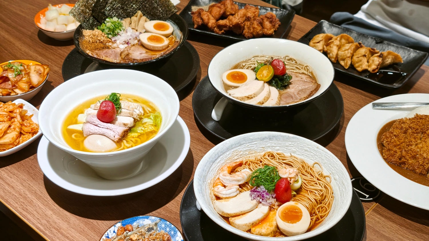 [高雄 左營] 瀧澤軒食堂 左營安吉店｜限定拉麵新登場！濃郁×清爽一次滿足，包廂空間親子聚餐首選