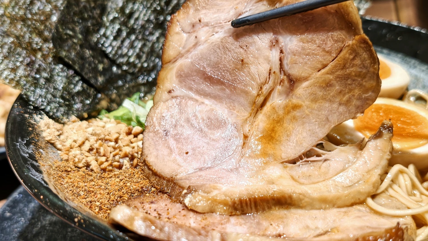 [高雄 左營] 瀧澤軒食堂 左營安吉店｜限定拉麵新登場！濃郁×清爽一次滿足，包廂空間親子聚餐首選