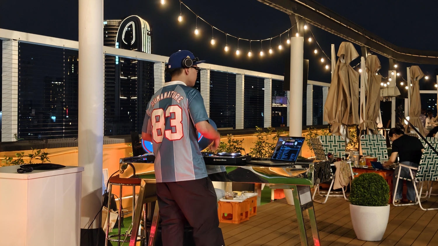 [高雄 前金] 大立空中樂園RIZZ 童年回憶華麗回歸 4大遊樂設施 × 2大餐飲品牌 × 屋頂夜生活全新登場